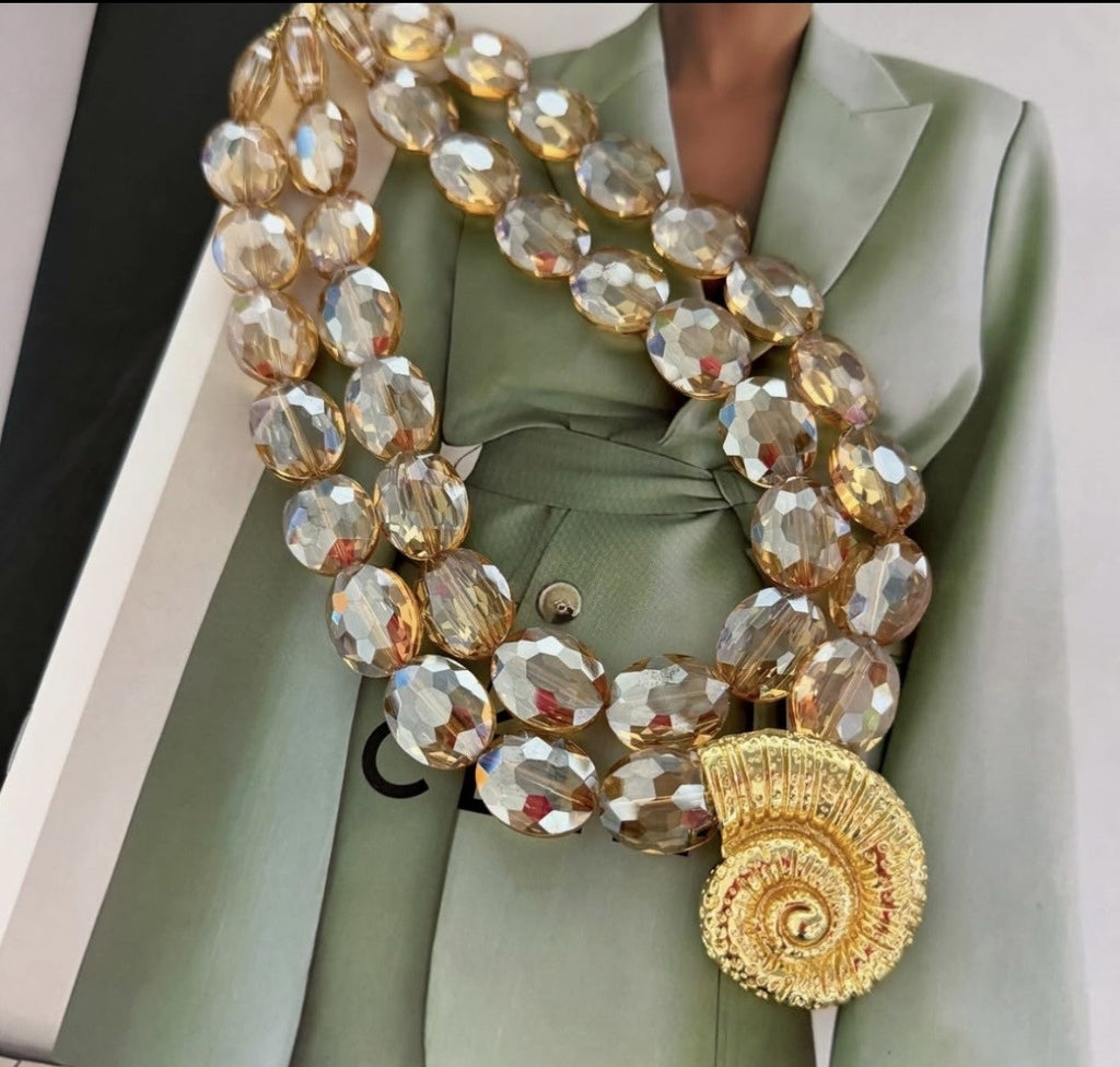 HAPPY HONEY NECKLACE