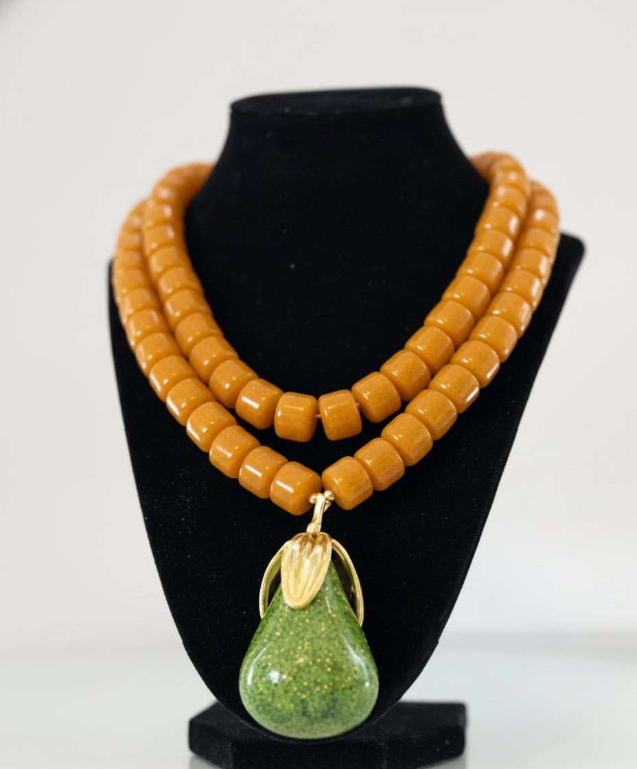 BELLE PEAR NECKLACE