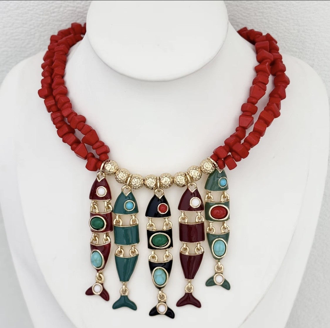 Colourful Catch Necklace