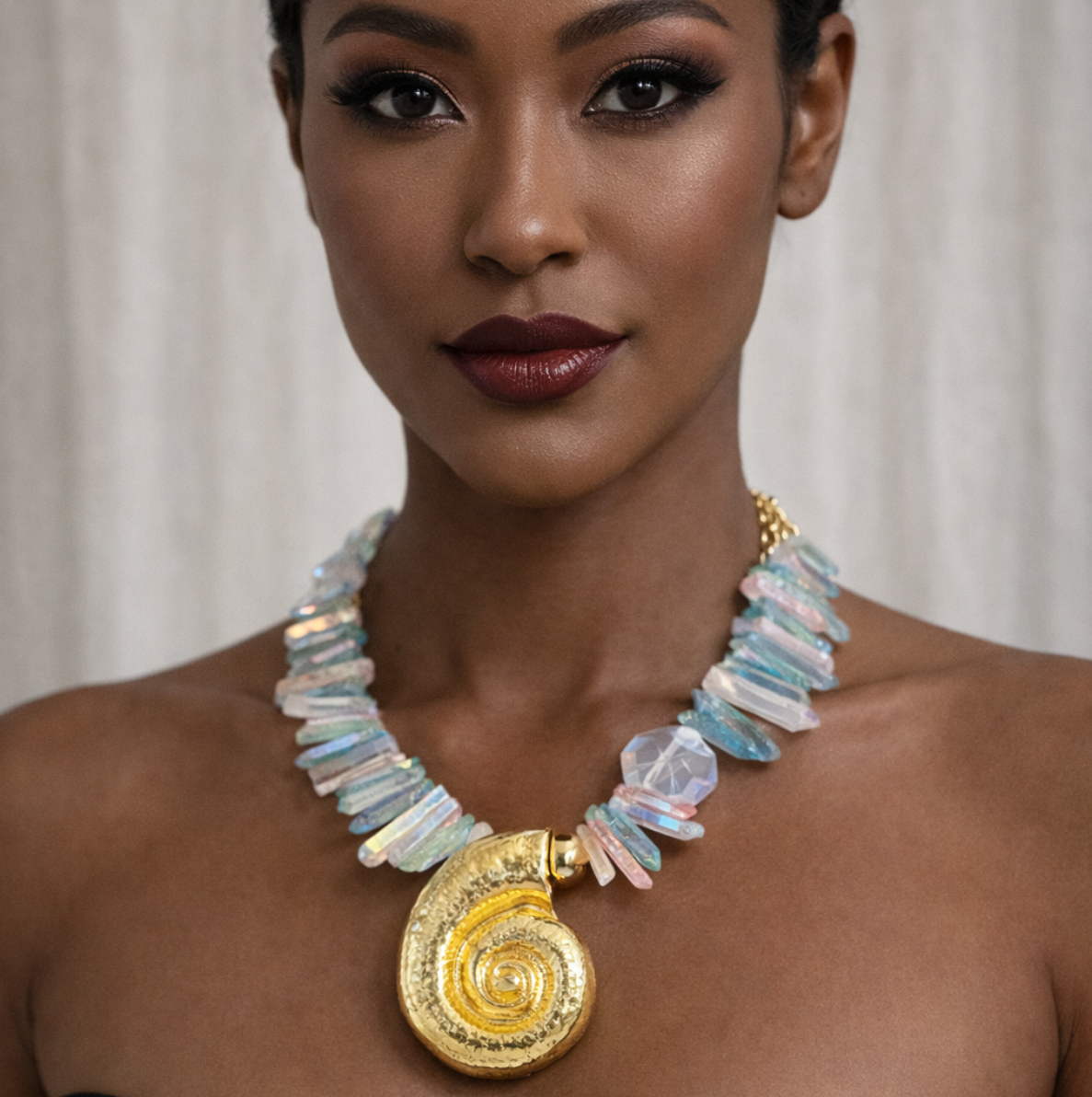 SIMPLE SOPHISTICATION NECKLACE