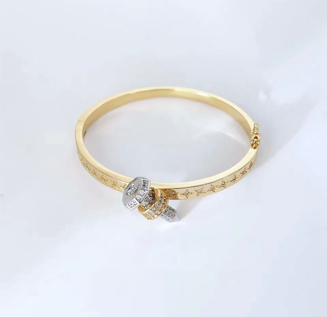 Clou d'or Bangle