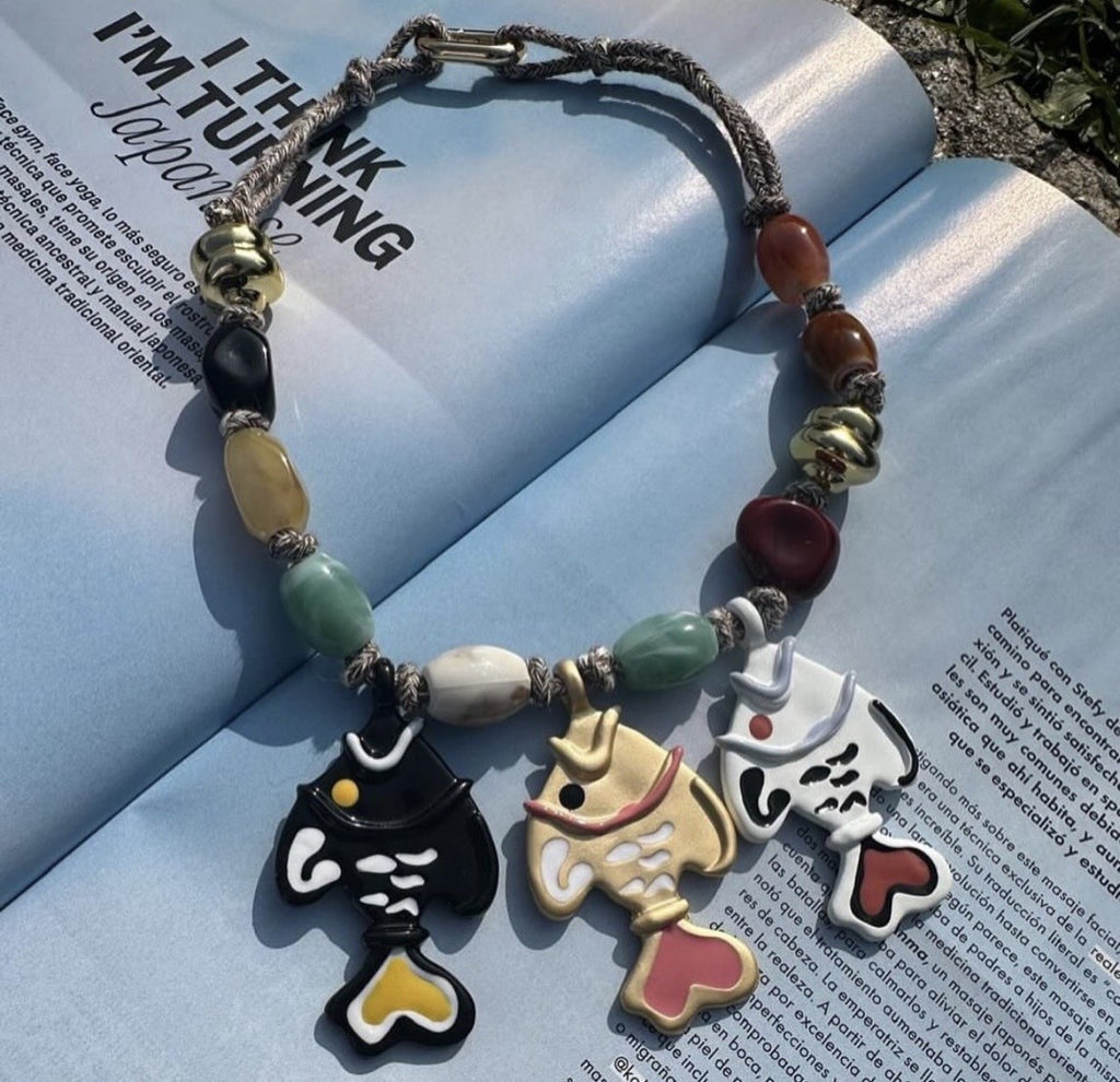 THE THREE FRIENDS NECKLACE